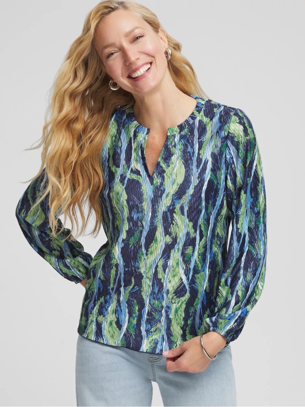CHICOS Ocean Plume Crinkle Top, Like New